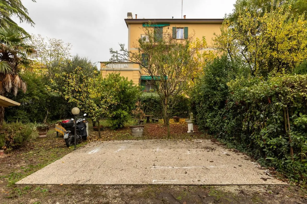 Lydia & Vittorio Apartments By Wonderful Italy Bologna 0*,  Italy